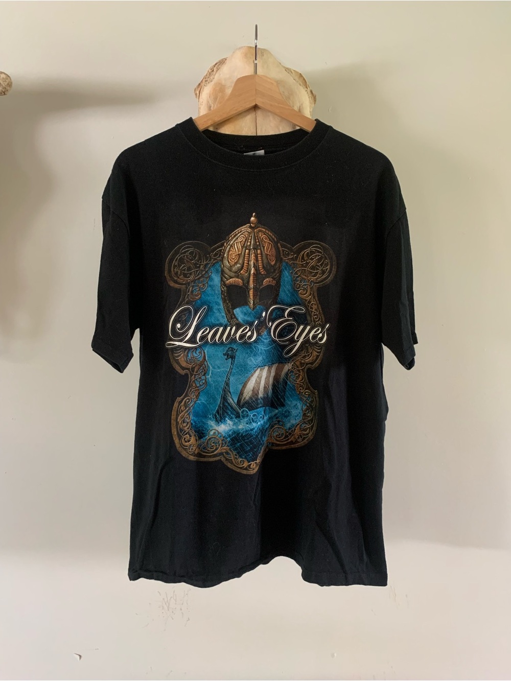 Leaves' Eyes Black Tour Tee